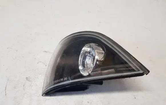 BMW 3 E36 Front indicator light SK3322 E11011238 SONARSK3322