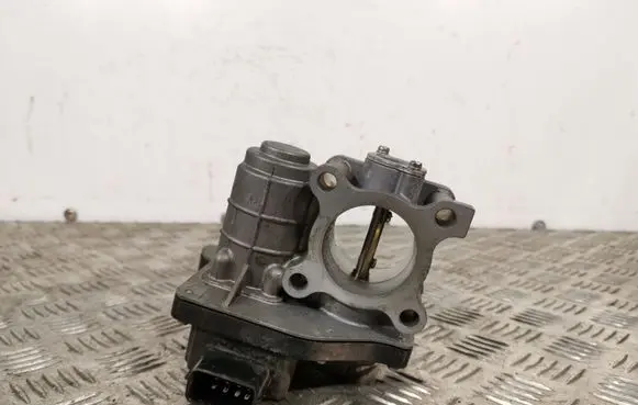 Honda CR-V Electric throttle body valve NAS09053