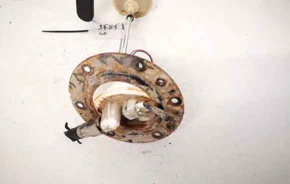 Subaru Legacy Fuel level sensor 