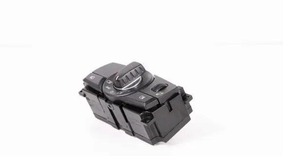 BMW 5 E60 E61 Light switch 6988554 9134726 61319134726