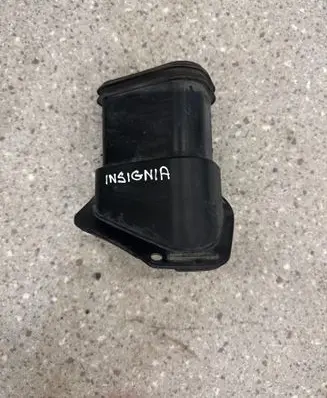 Opel Insignia A Air intake duct part 55561770