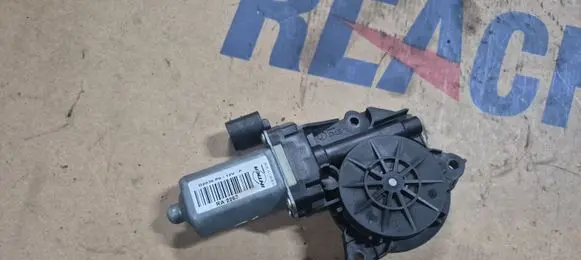 Alfa Romeo 159 Front door window regulator motor RA2267 D2936Y8