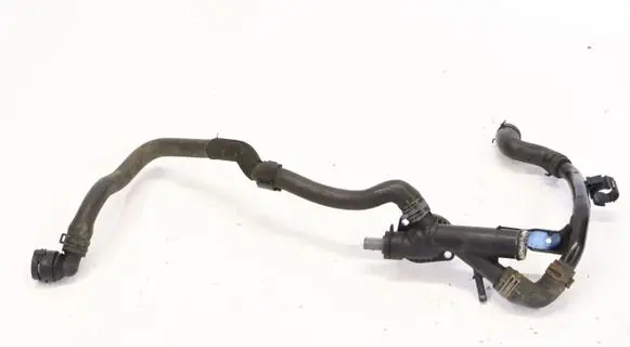 Volkswagen PASSAT B7 Engine coolant pipe/hose 3AA122157