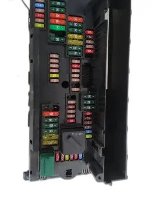 BMW 5 GT F07 Fuse box set 317033442e 3-1703344-2e