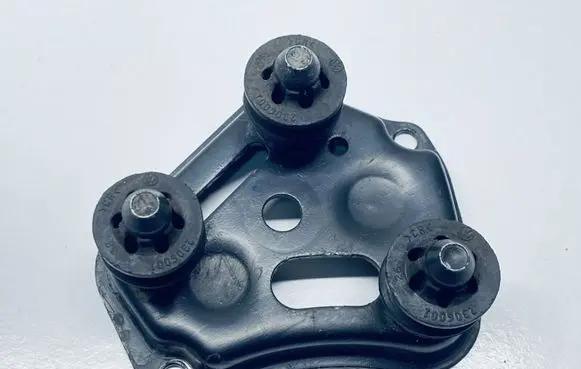 Volkswagen PASSAT B6 ABS pump bracket 3C0614235A