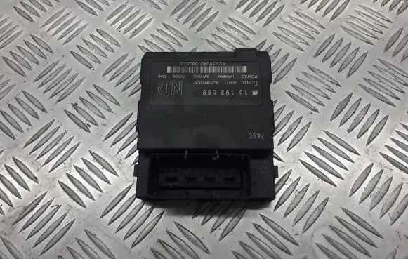 Opel Vectra C Voice control module 13193588