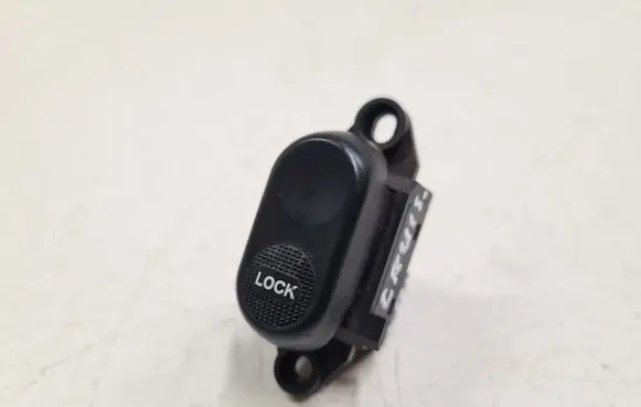 Chrysler PT Cruiser Central locking switch button 04671623AB