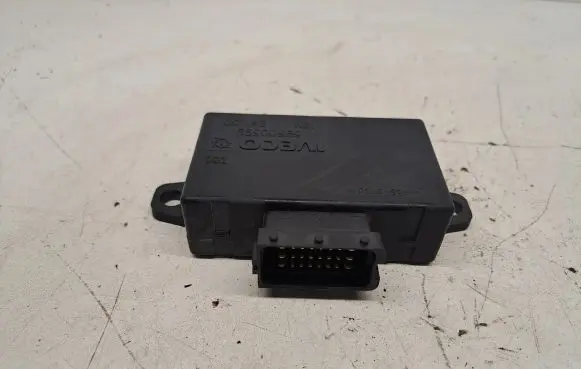 Iveco Daily 35.8 - 9 Door control unit/module 69500399