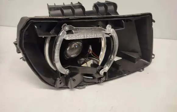 Chevrolet Camaro Headlight/headlamp 23266584