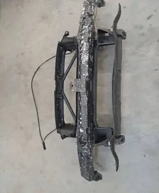 BMW 4 F36 Gran coupe Radiator support slam panel bracket 51747390255 510391 7390255