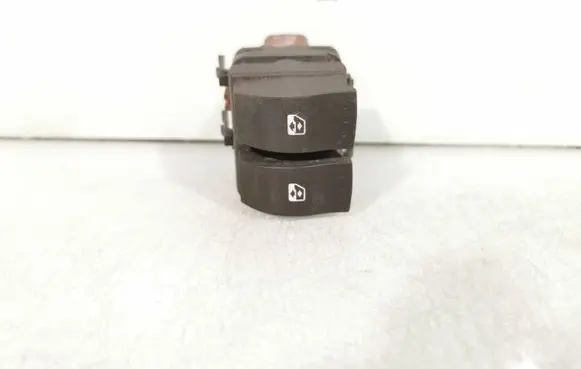 Renault Espace - Grand espace IV Electric window control switch 015085A 3153