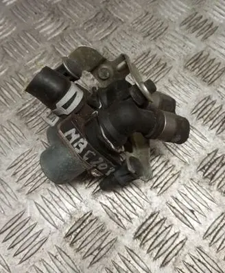 Mercedes-Benz C W203 Coolant heater control valve 