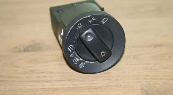 Audi A4 S4 B7 8E 8H Light switch 8E0941531A
