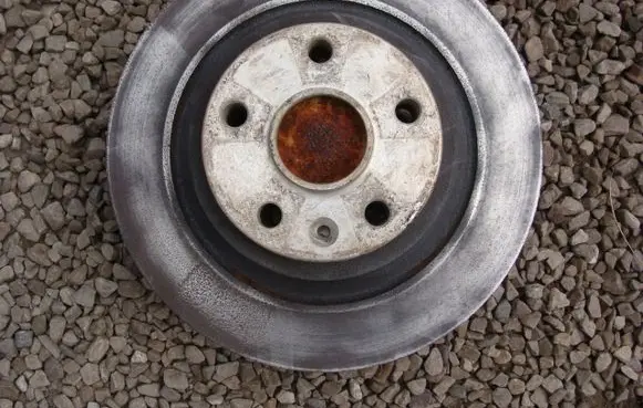 Renault Clio III Stub axle 