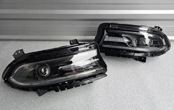 Dodge Charger Headlights/headlamps set 
