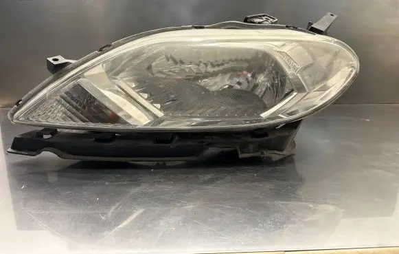 Honda FR-V Headlight/headlamp P4802l