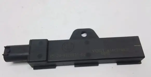 BMW 7 F01 F02 F03 F04 Keyless (KESSY) go control unit/module 9220831