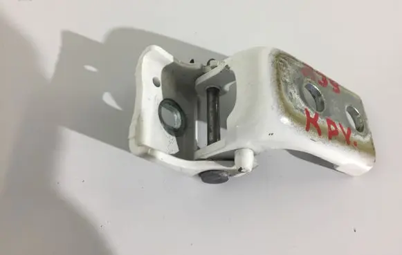 Peugeot Expert Front door upper hinge ES70