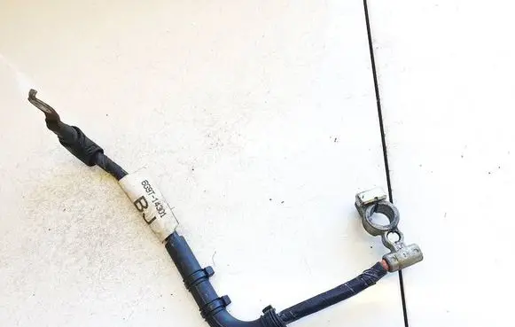 Ford Mondeo MK IV Positive cable (battery) 6g9t14301bj 6g9t-14301-bj