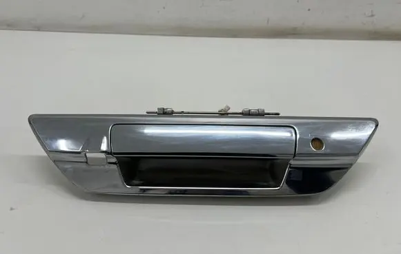 Toyota Hilux VIII Loading door exterior handle 