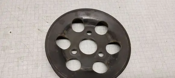 Volkswagen PASSAT B5.5 Power steering pump pulley 058145255E