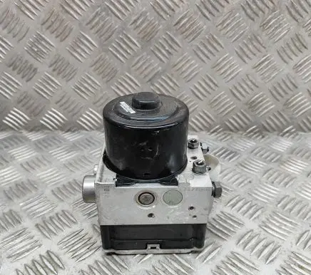 Porsche Cayenne (92A) ABS Pump 7P0907379T
