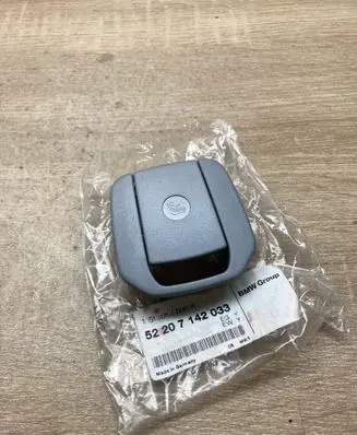 BMW 3 E90 E91 ISOFIX cover 52207142033 7142033 7118673
