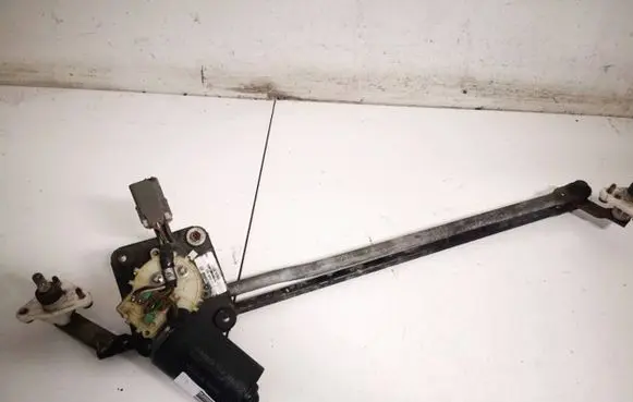 Ford Maverick Front wiper linkage and motor 288100f000