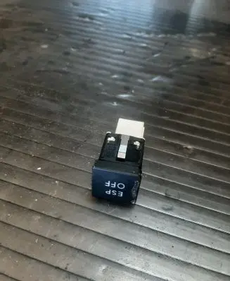 ESP (stability program) switch