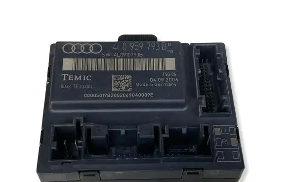 Audi Q7 4L Door control unit/module 4L0959793B 4L0910793B