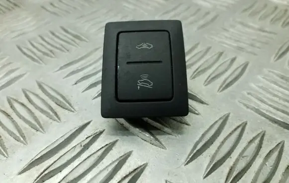 Volkswagen Golf V Alarm switch 1K0962109