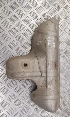 Volvo XC70 Exhaust heat shield 30757440