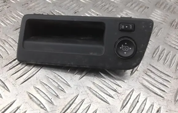 Chevrolet Corvette Wing mirror switch