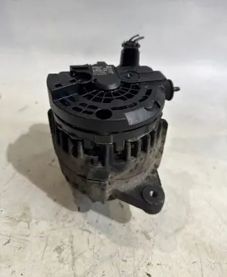Toyota Yaris Generator/alternator 270600N011 0124225055