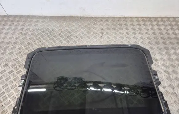 BMW X3 F25 Sunroof glass 