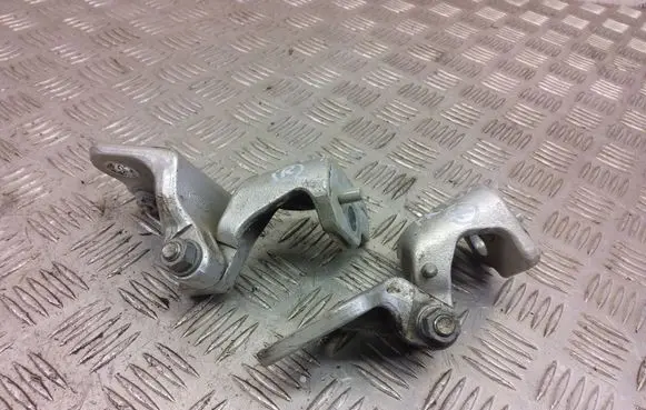 Ford Transit Custom Front door lower hinge 