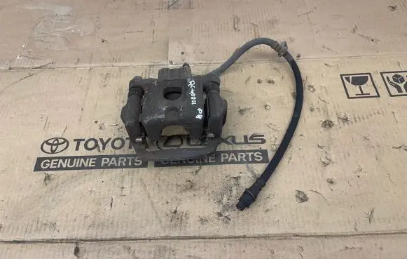 Lexus RX 330 - 350 - 400H Rear brake caliper
