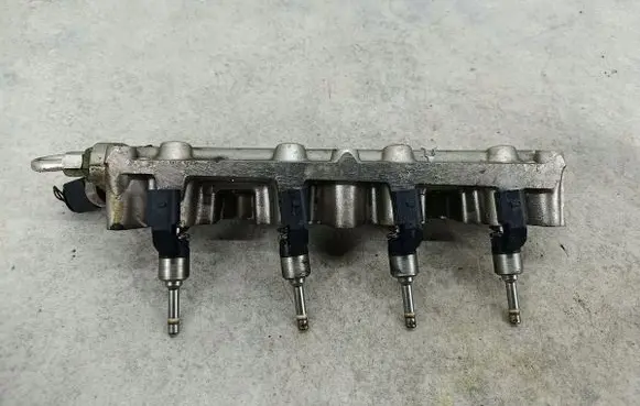 Skoda Octavia Mk2 (1Z) Fuel main line pipe GK284AHB03C906036F