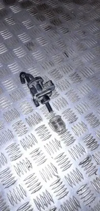 Mercedes-Benz ML W163 Turbo solenoid valve A0005450527