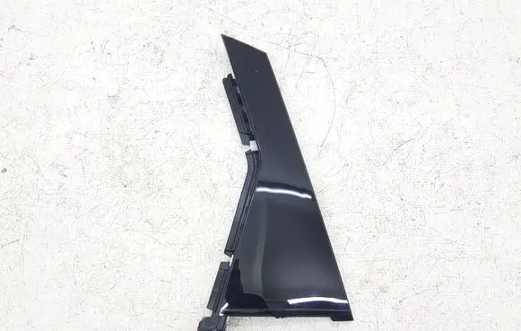 Ford Escape IV Rear door glass trim molding LJ6BS254A43 LJ6BS254A43AAW R4D3A