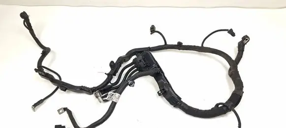 Hyundai i40 Positive cable (battery) 91850