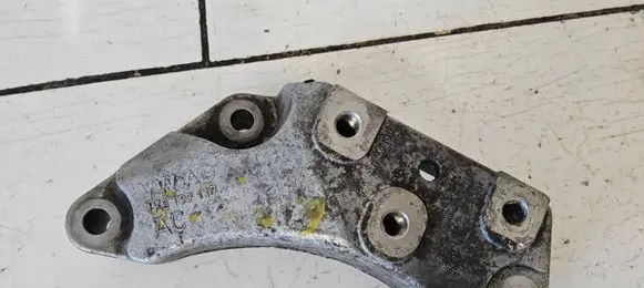 Audi A3 S3 8P Gearbox mounting bracket 1K0199117