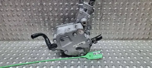 Audi A3 S3 8P Vacuum pump S26378568 038145209N