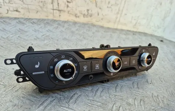 Audi A5 Climate control unit 8W0820043AM 5HB01325051