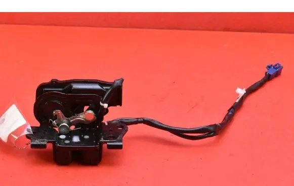 Toyota Prius+ (ZVW40) Tailgate/trunk/boot lock/catch/latch 