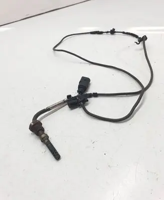 Audi A6 S6 C6 4F Exhaust gas temperature sensor 059906088D