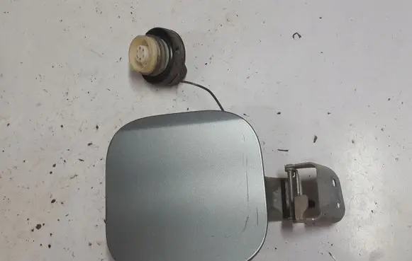 Suzuki Vitara (LY) Fuel tank cap 