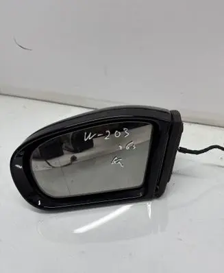 Mercedes-Benz C W203 Front door electric wing mirror 413133417
