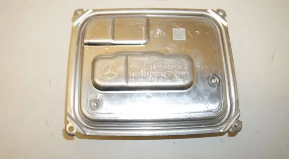 Mercedes-Benz EQS X296 LED ballast control module A2969000311