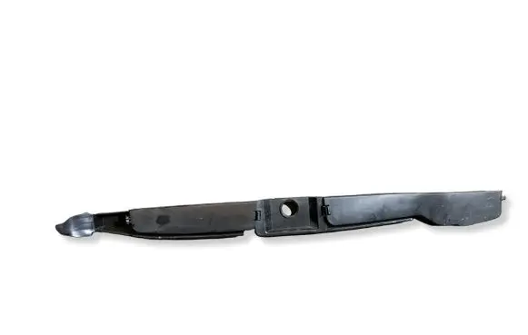 Volkswagen Tiguan Fender end trim 5N0821111